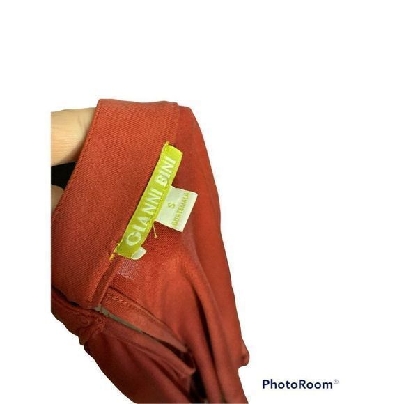 Gianni Bini rust red key hole cute out ladder‎ sleeve flowy blouse small - Picture 5 of 5